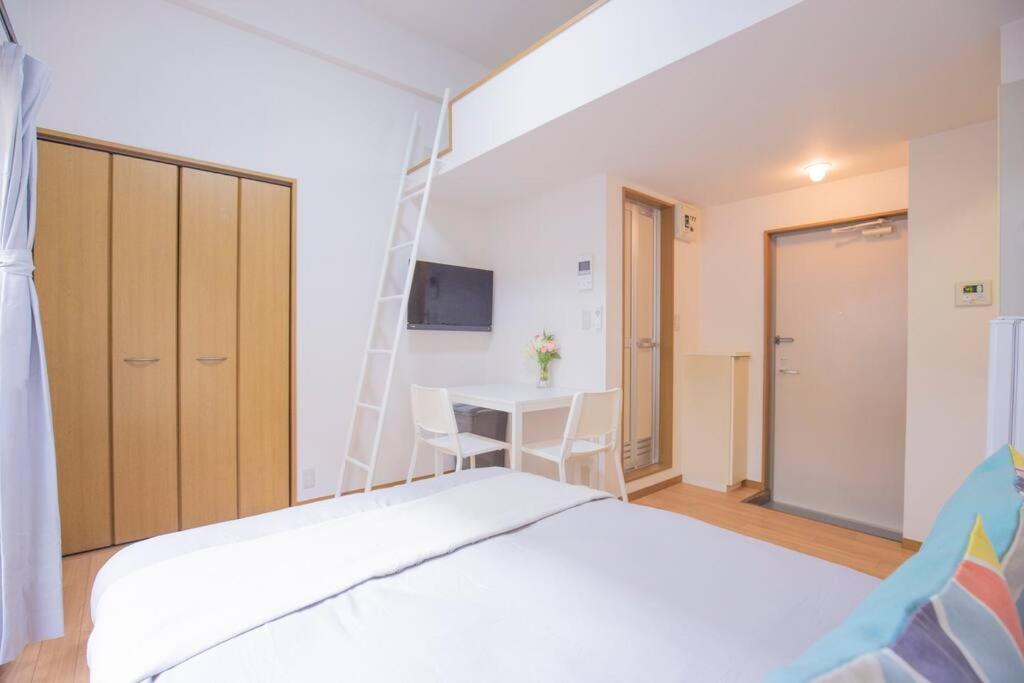 閑静な住宅街_暖かく居心地の良いデザイン Yow-4 Tokio